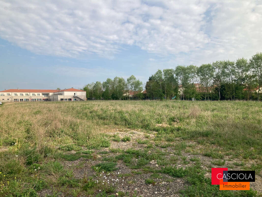 Terrain 6031 m² à Giraumont  - photo 2
