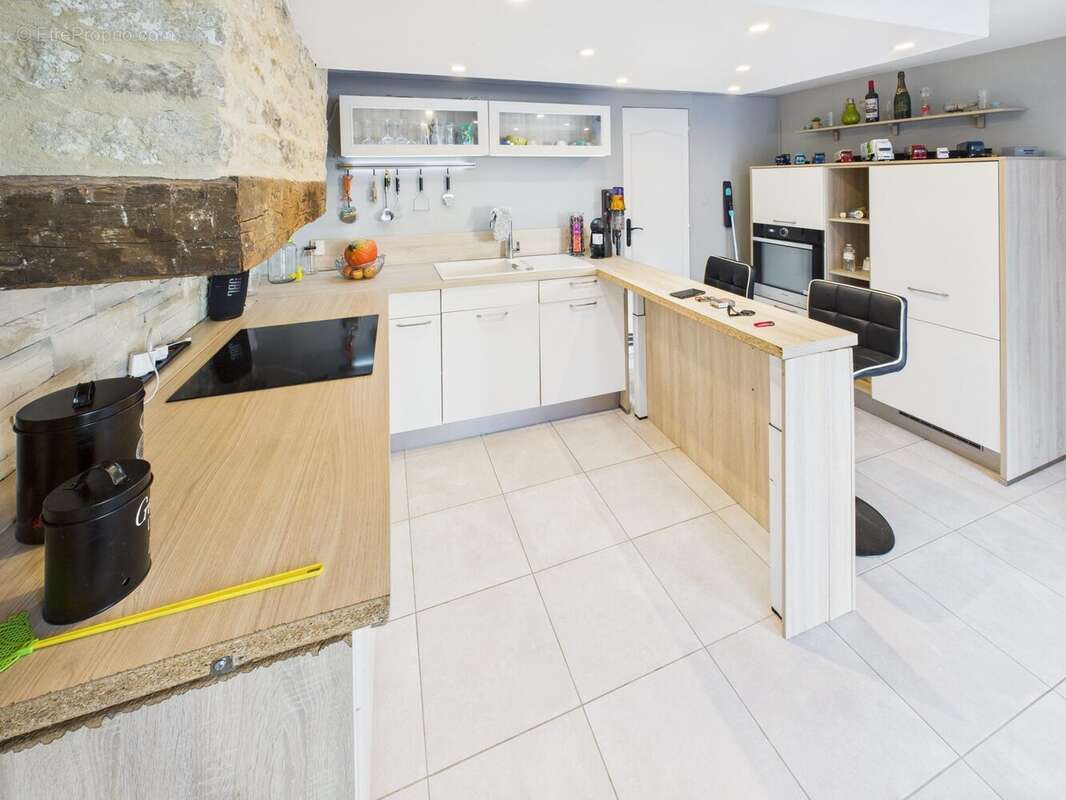 Maison à BUXIERES-SUR-ARCE