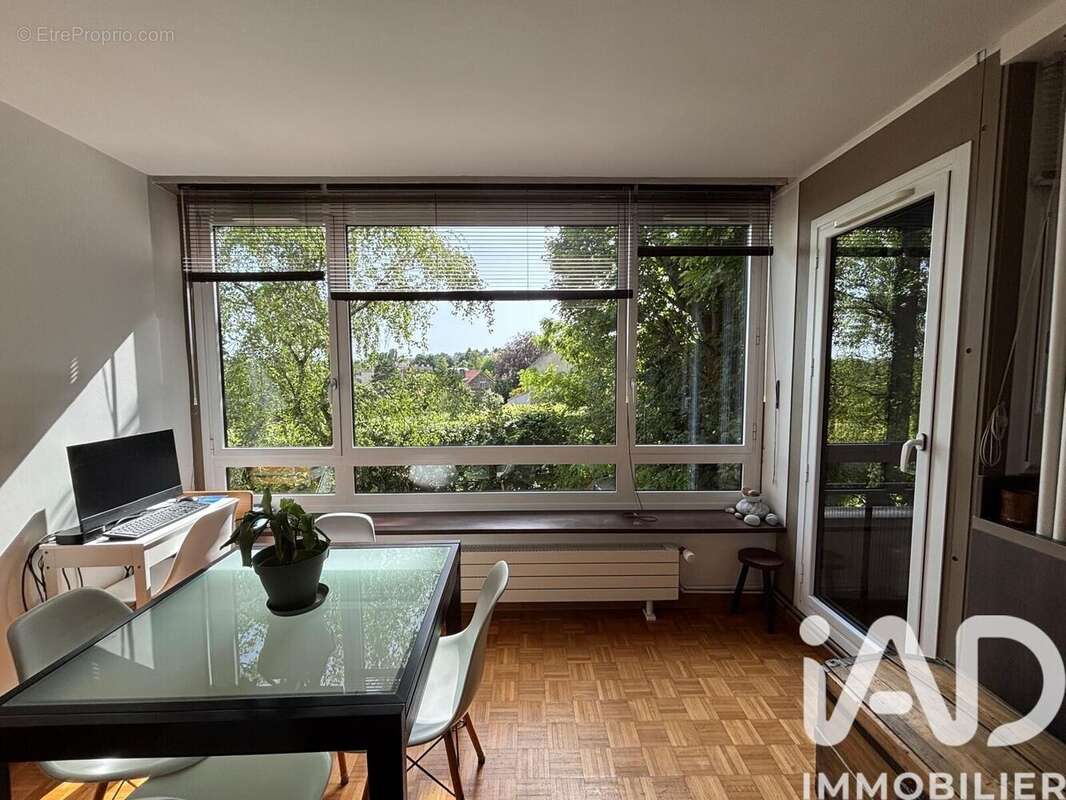 Photo 2 - Appartement à FONTENAY-AUX-ROSES