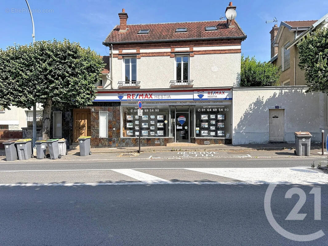 Autre à AVON