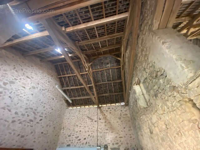 Maison à MONTSAUCHE-LES-SETTONS