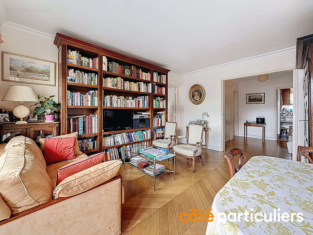 Appartement à ISSY-LES-MOULINEAUX