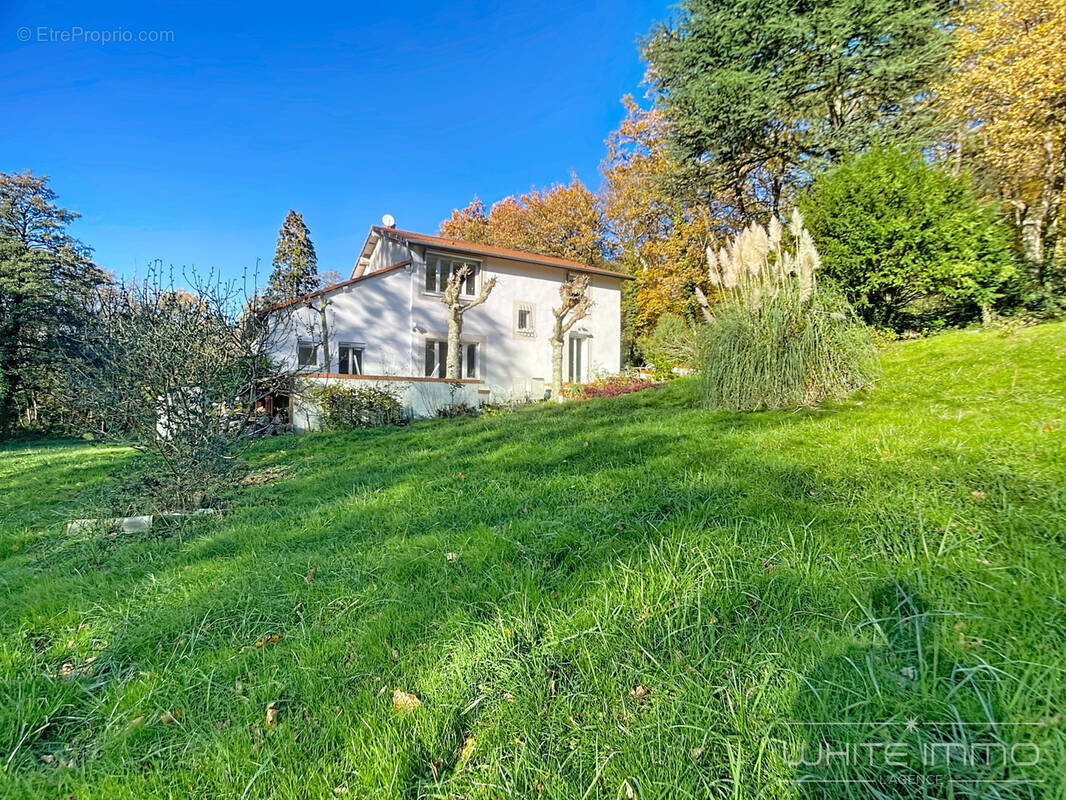 Maison à FRANCHEVILLE