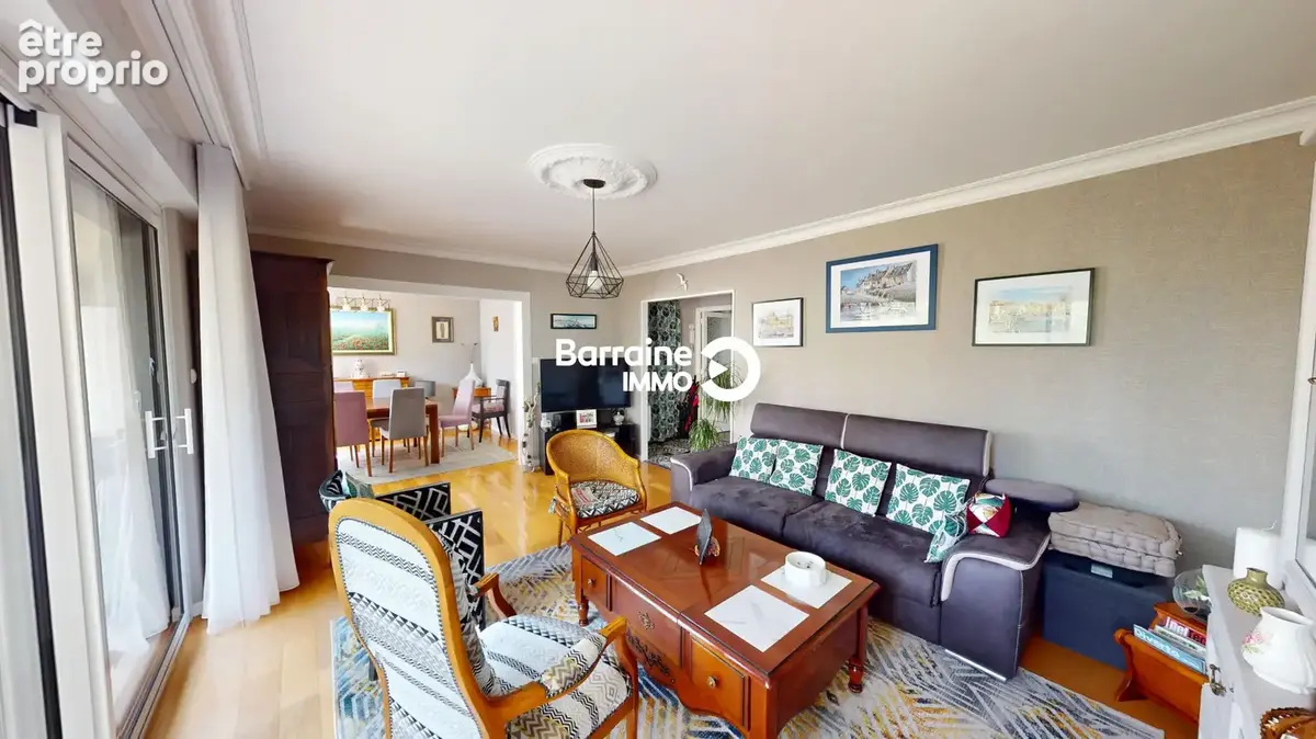 A Vendre Brest Petit Kerzu Appartement T6 98M² 3 Chambres Ascenseur Balcons Exposition Sud - photo 8