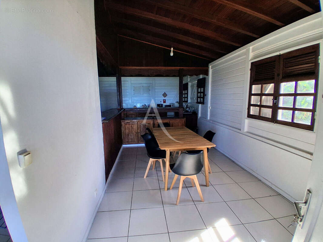 Maison à LA TRINITE