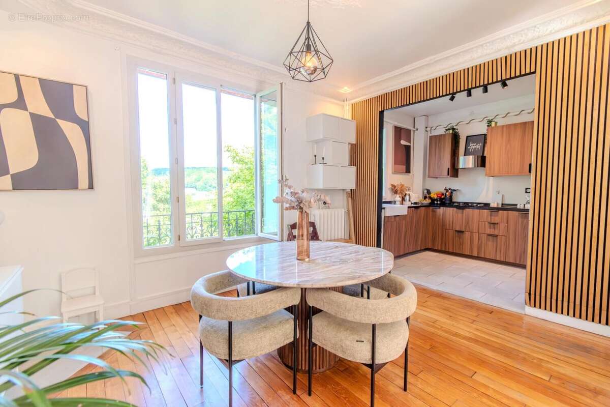 Maison à MONTMORENCY