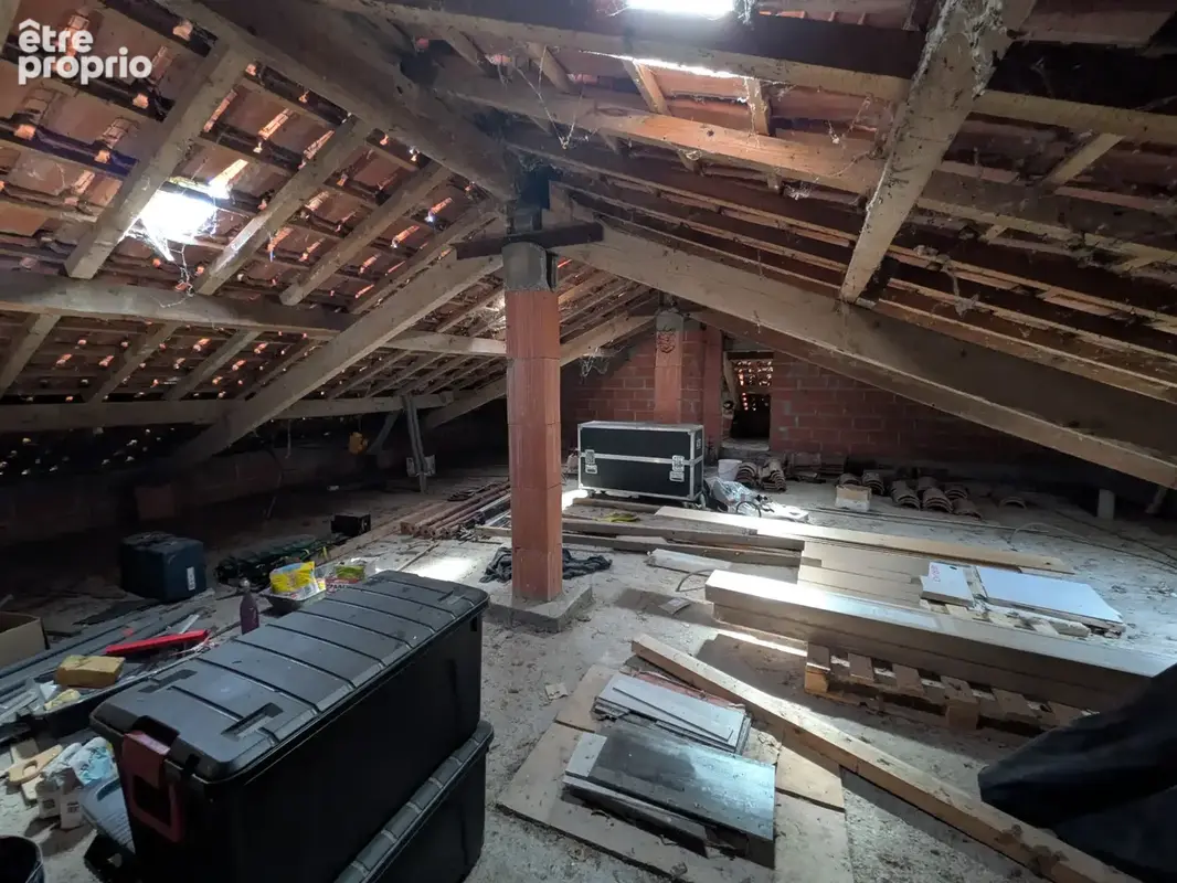maison plain pied rénovée su 1000m2 de parcelle - photo 18