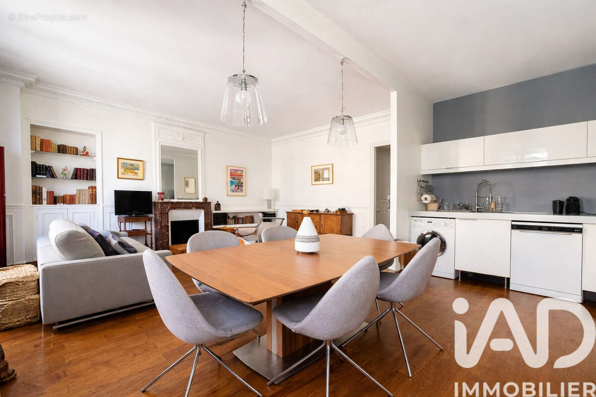 Photo 2 - Appartement à PARIS-15E