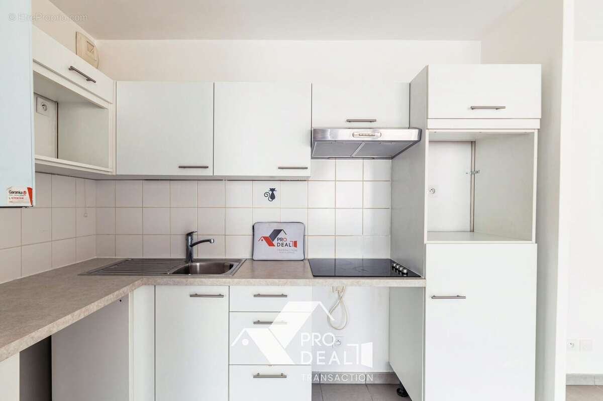 Appartement 48 m² à Saint-Fons  - photo 6