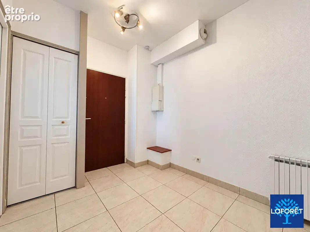 Valenciennes ? appartement de standing de 105 m² avec terrasse, garage fermé et parking - photo 11