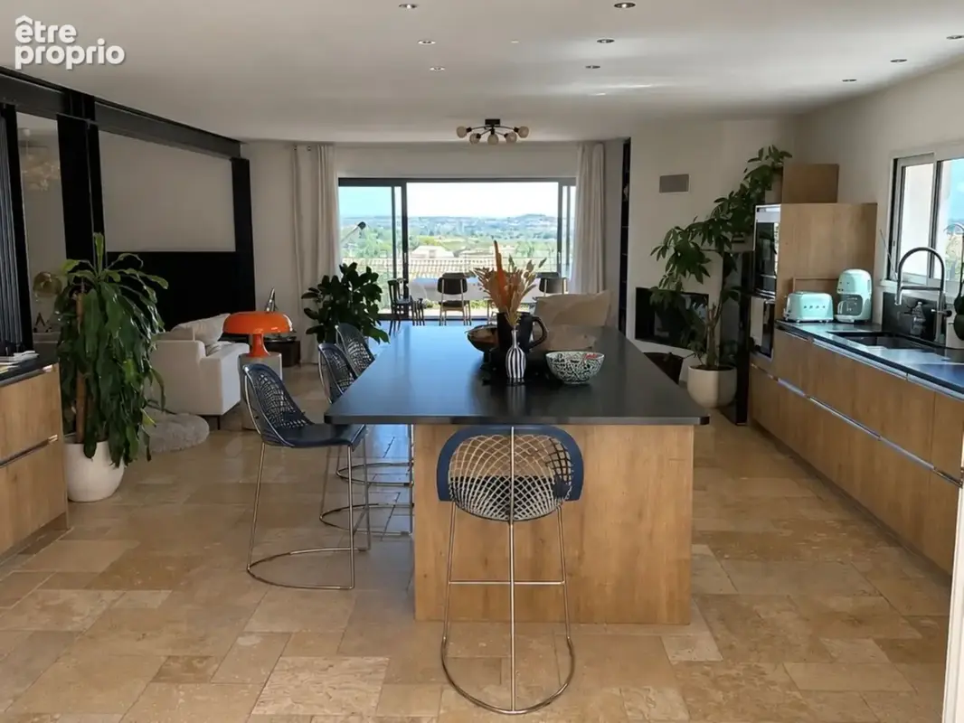 Fleury d'Aude Villa d'exception de type V de plain pied avec garage en sous-sol, SH 224 m2  avec vue dominante - photo 5