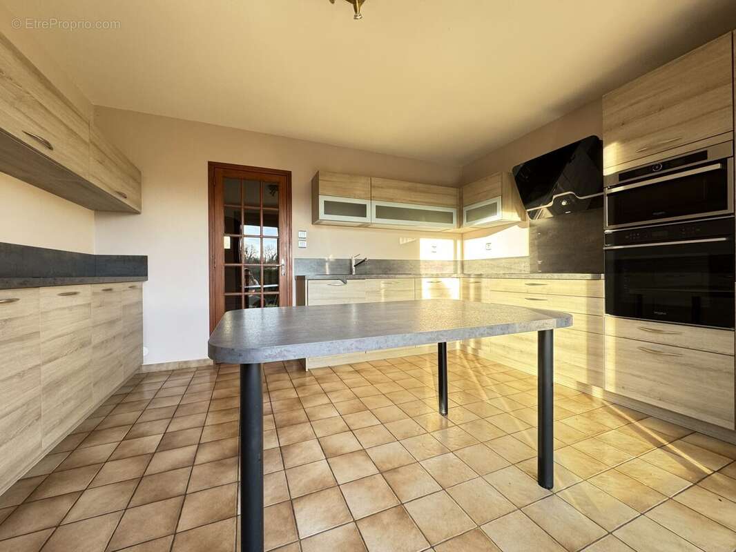 Maison à SAINT-GERMAIN-LES-CORBEIL