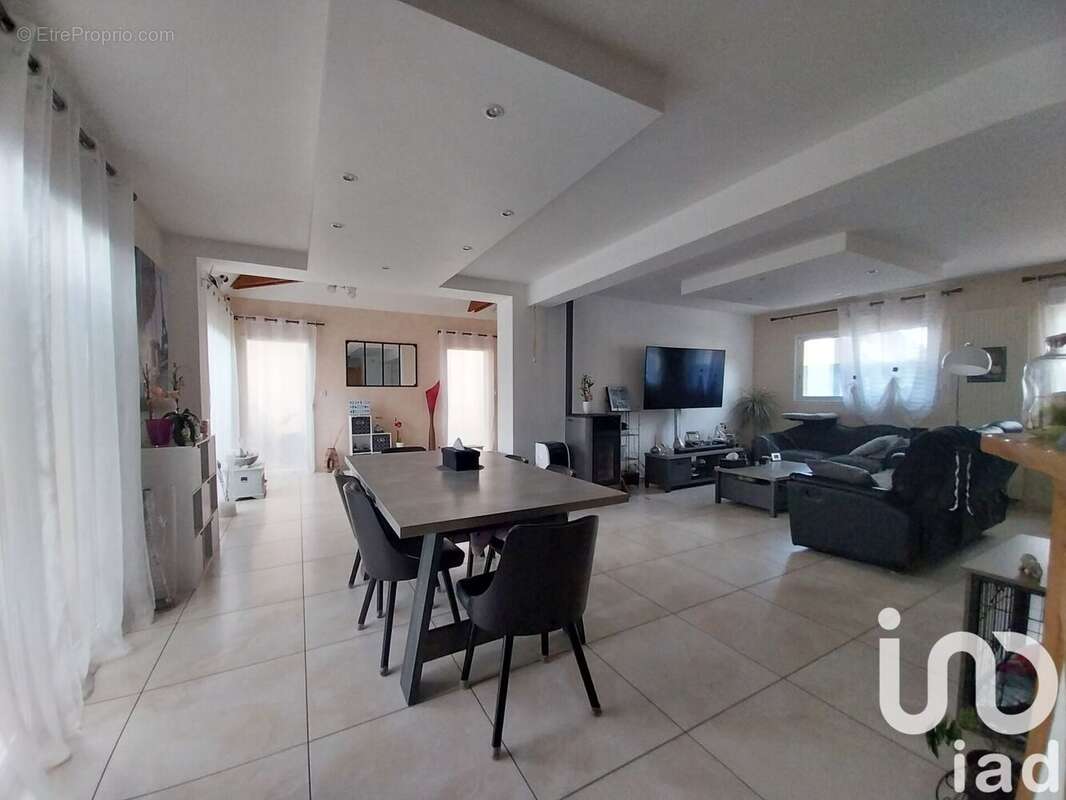 Photo 9 - Maison à LECOUSSE