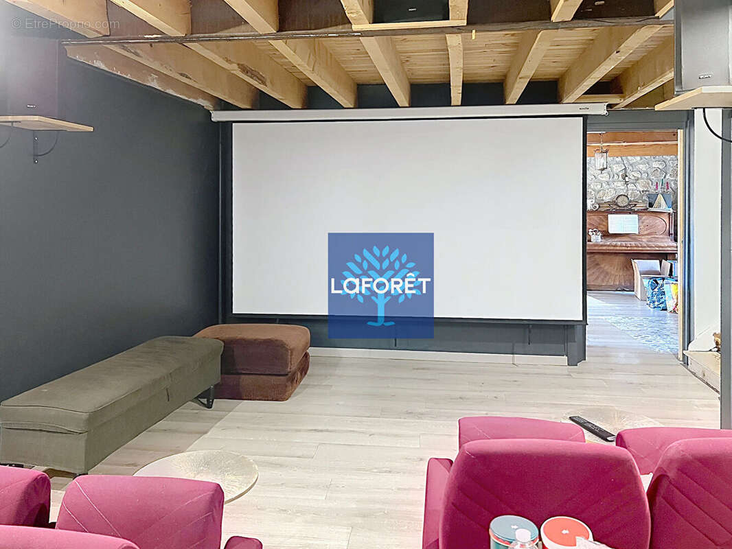 Maison à SAINT-JEAN-SOLEYMIEUX