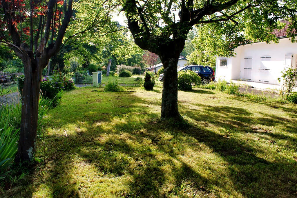Maison à SAUBRIGUES
