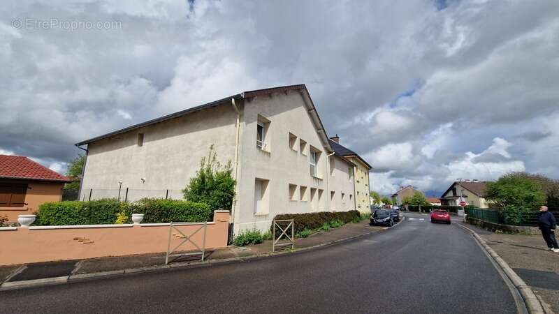 Appartement à AMANVILLERS