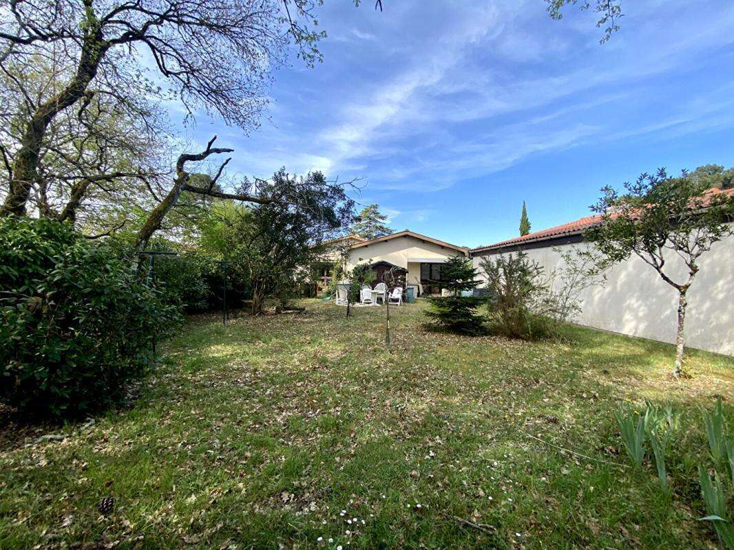 Maison à LE TAILLAN-MEDOC