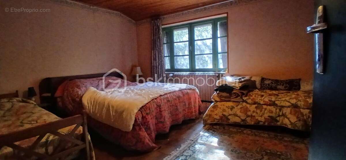 Maison à BARBEZIEUX-SAINT-HILAIRE