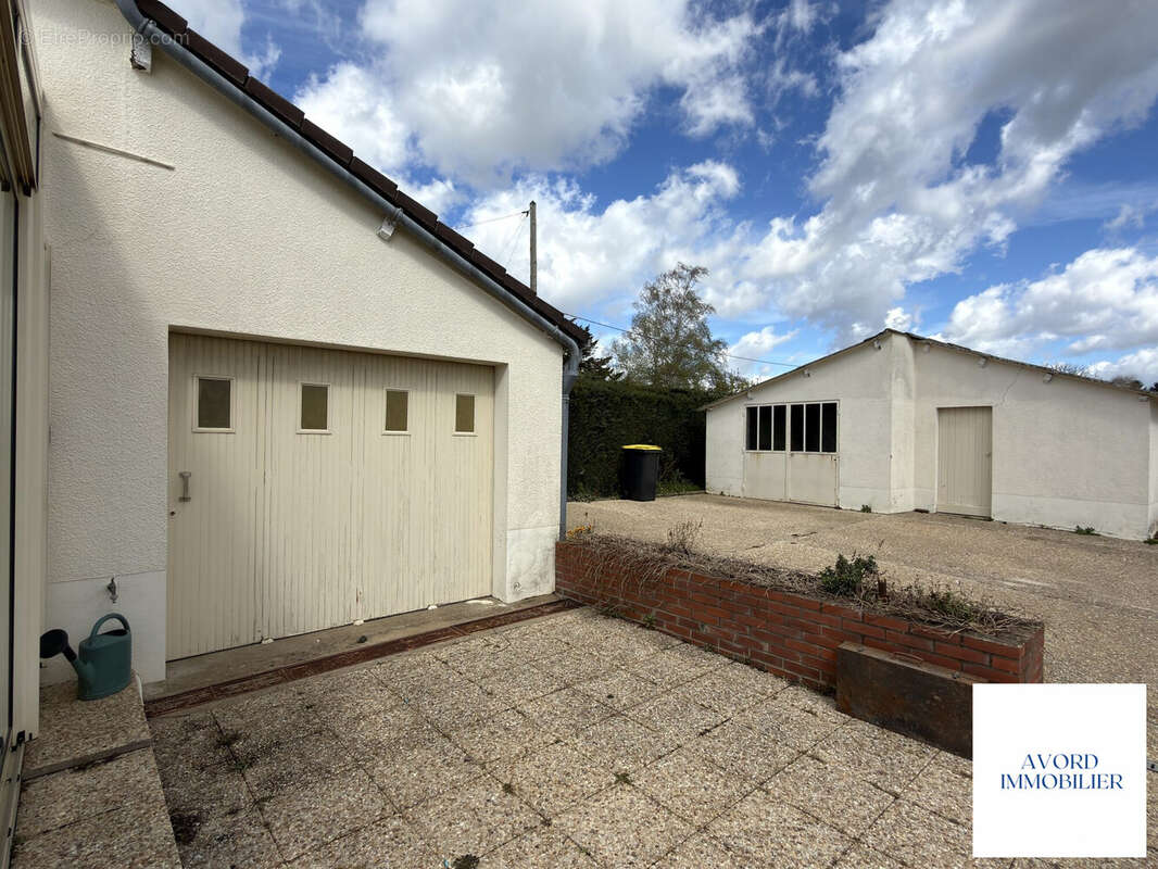 Maison à FARGES-EN-SEPTAINE