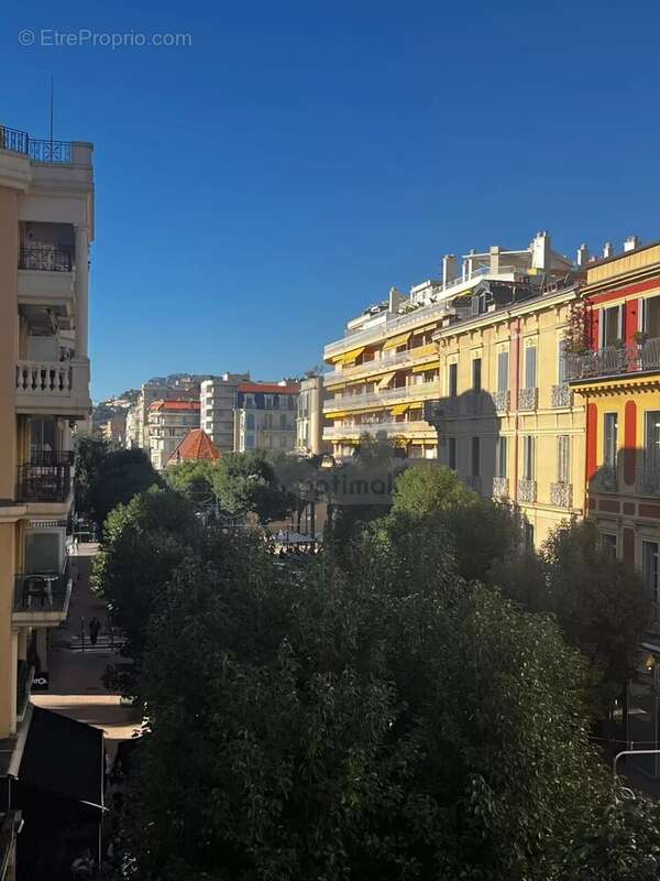 Appartement à MENTON