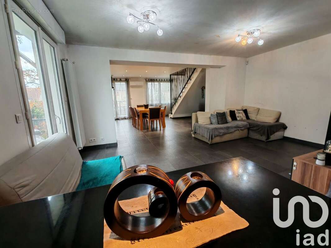 Photo 4 - Maison à GAGNY