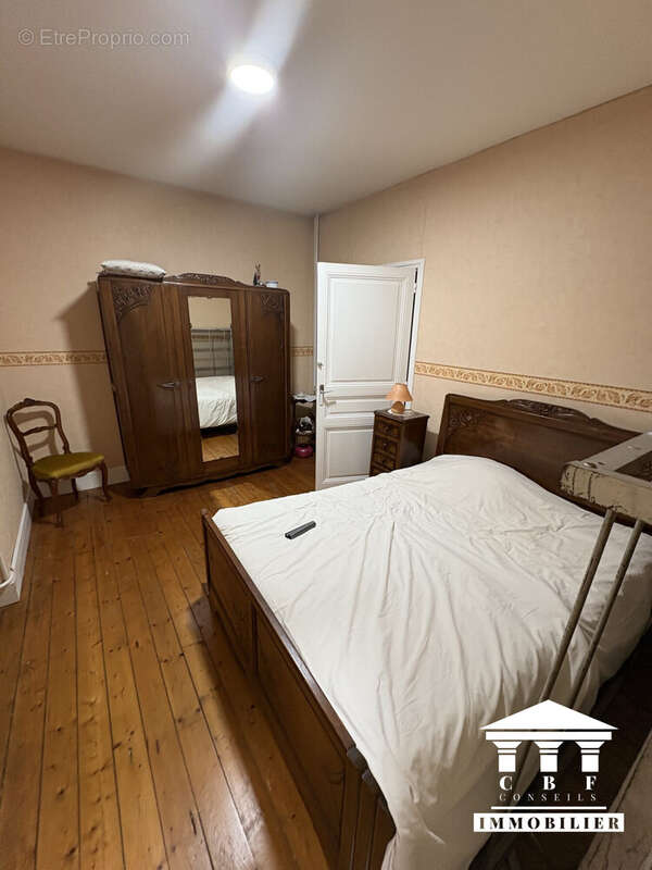 Maison à TOULON-SUR-ARROUX