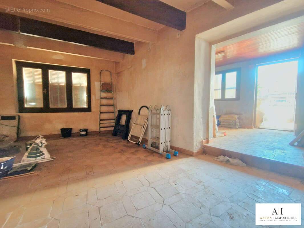 Maison 75 m² à Reauville  - photo 8