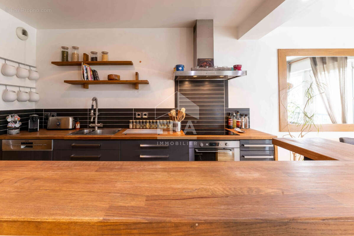 Appartement à SAINT-DENIS