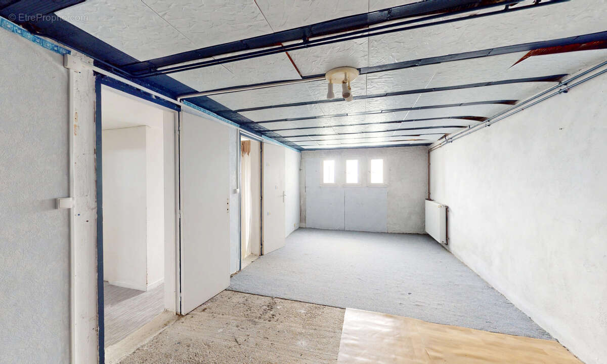 Maison à SAINT-PIERRE-D'IRUBE