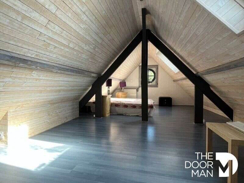 Maison à LIMOURS