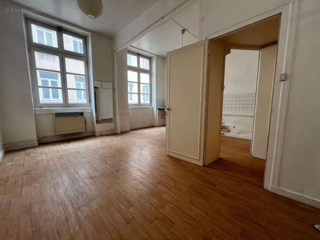 Appartement À Vendre - photo 4