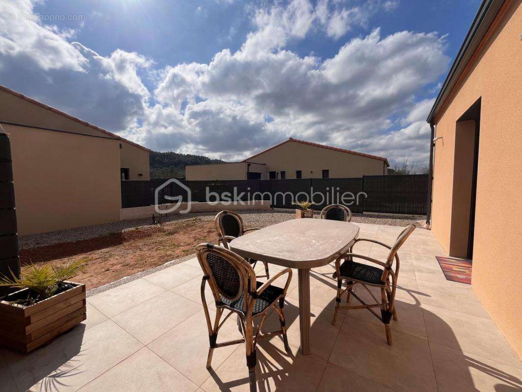 Maison à CAZEDARNES