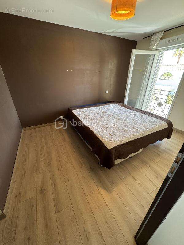 Maison à VILLENEUVE-LES-BEZIERS