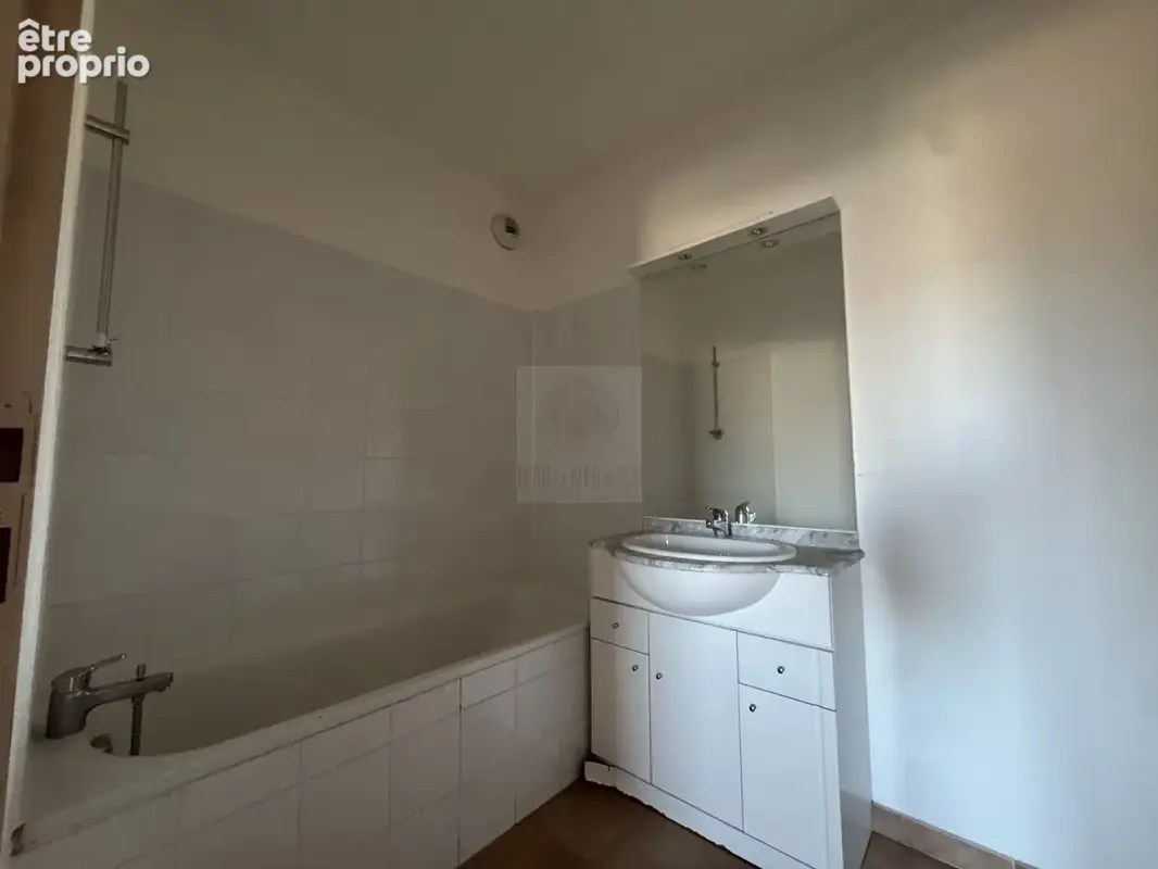 Narbonne  appartement t3 avec grande terrasse  résidence sécurisée - photo 4