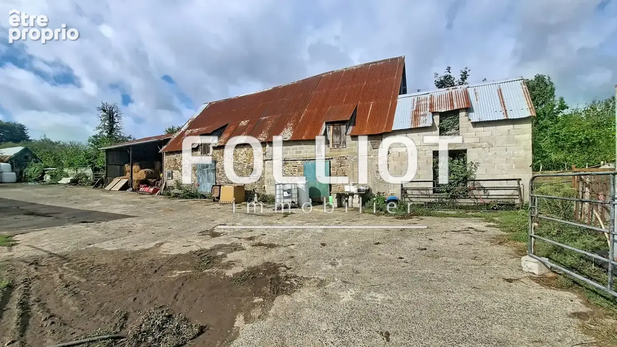 A VENDRE Fleury 500 m2 - photo 2