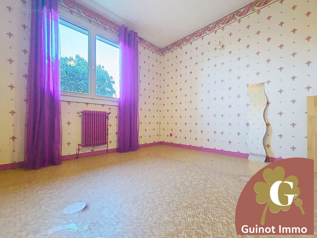 Salle de douche - Maison à GRAND-CAMP