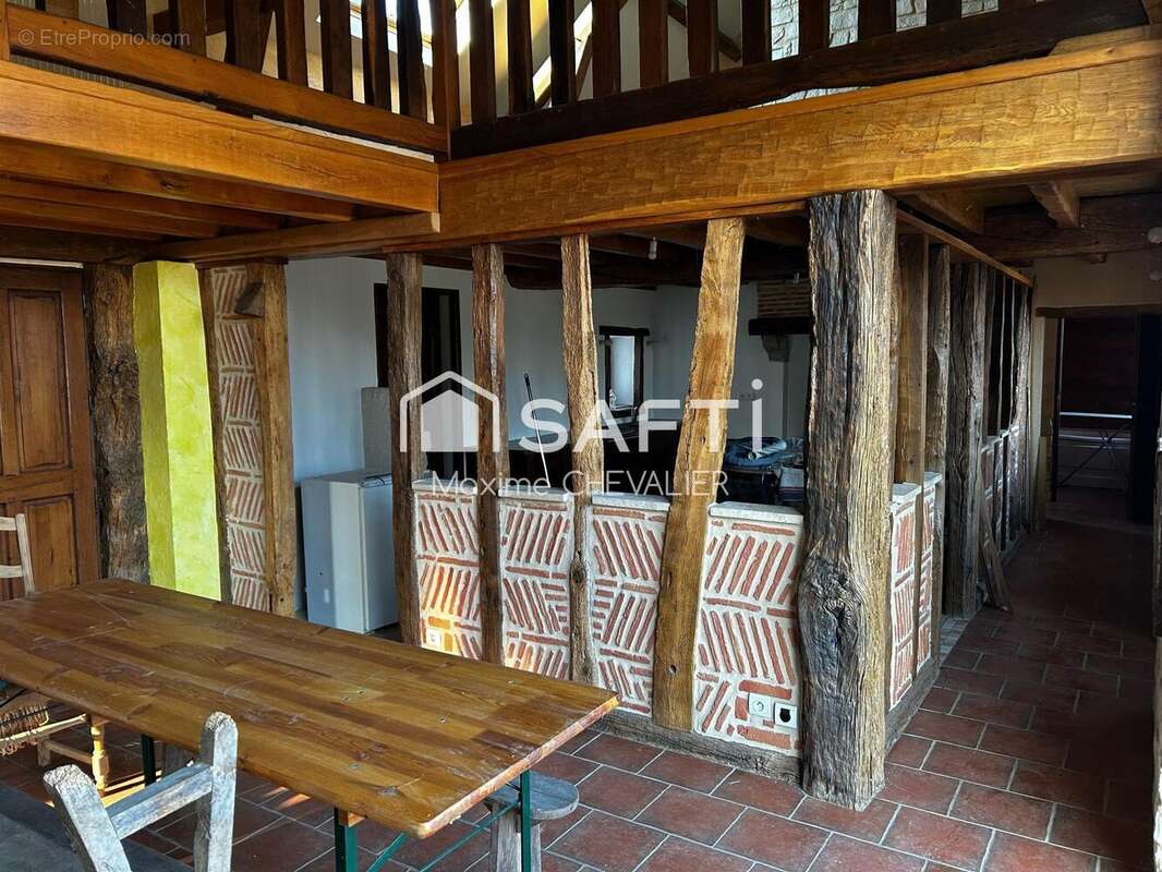 Photo 6 - Maison à SAINT-DENIS-DE-JOUHET