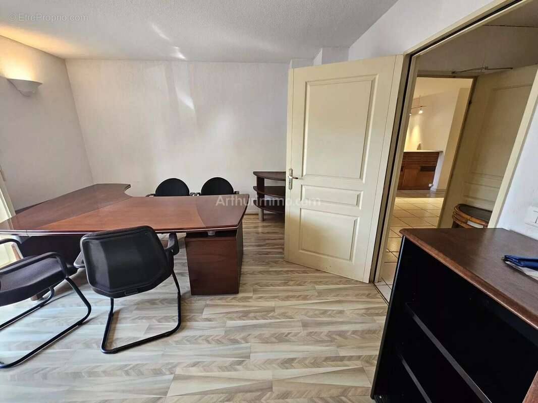 Commerce à DRAGUIGNAN