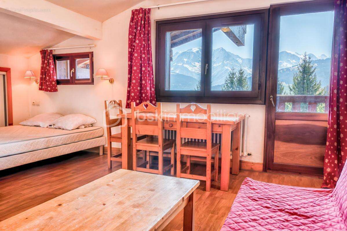 Appartement à COMBLOUX