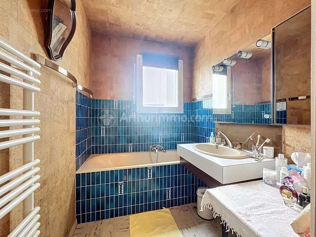 Appartement à CHAMALIERES