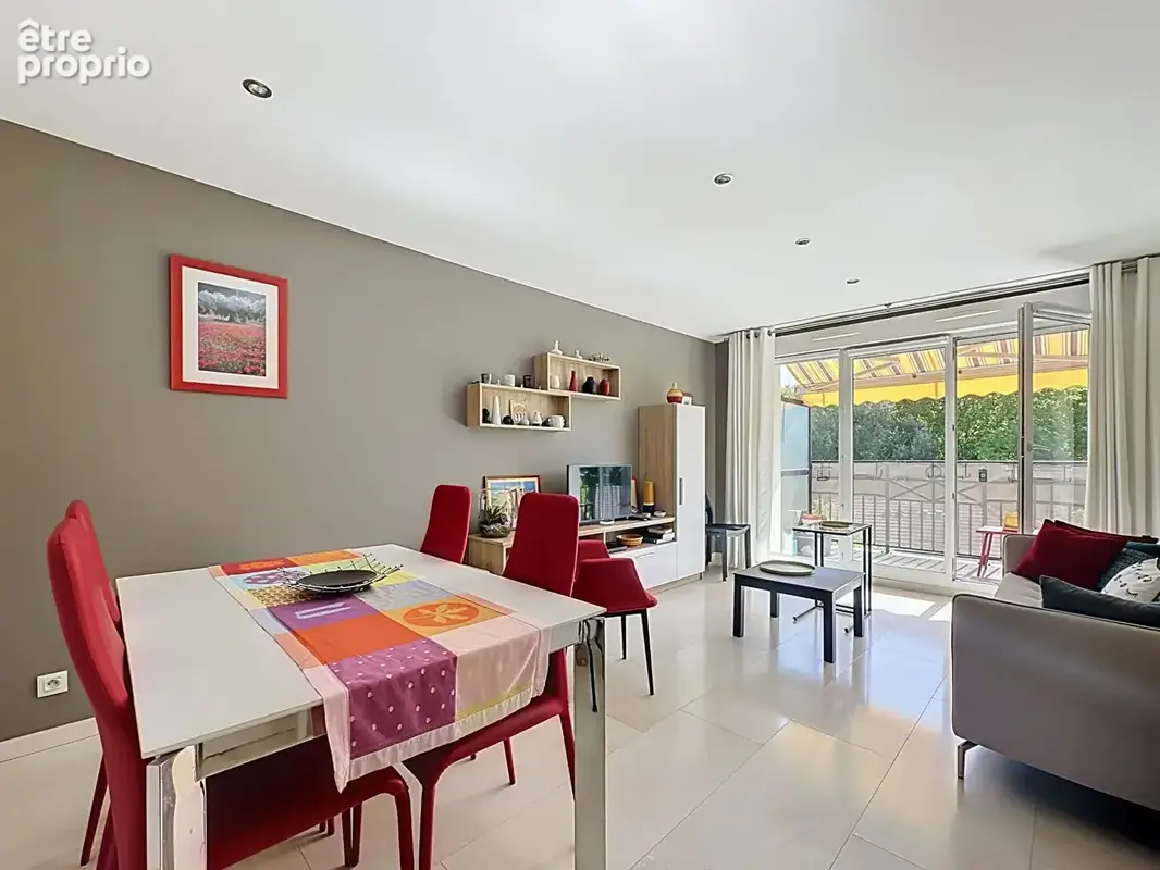 Appartement  dans un cadre privilégié au CENTRE VILLE - photo 11
