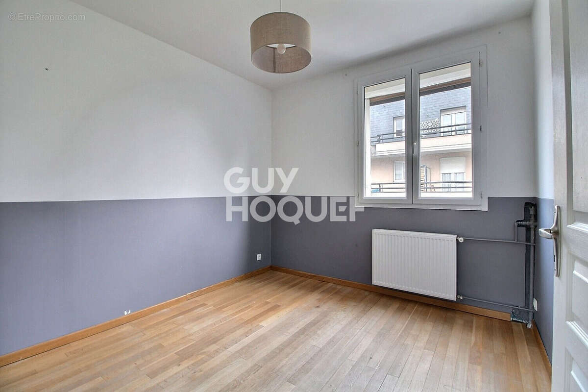 En exclusivite maison chaville  rive droite - photo 8