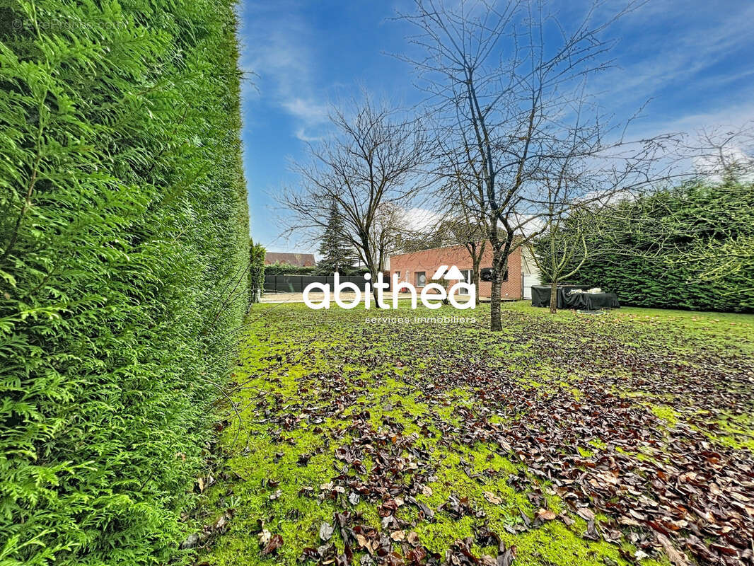 Maison à ENGLEFONTAINE