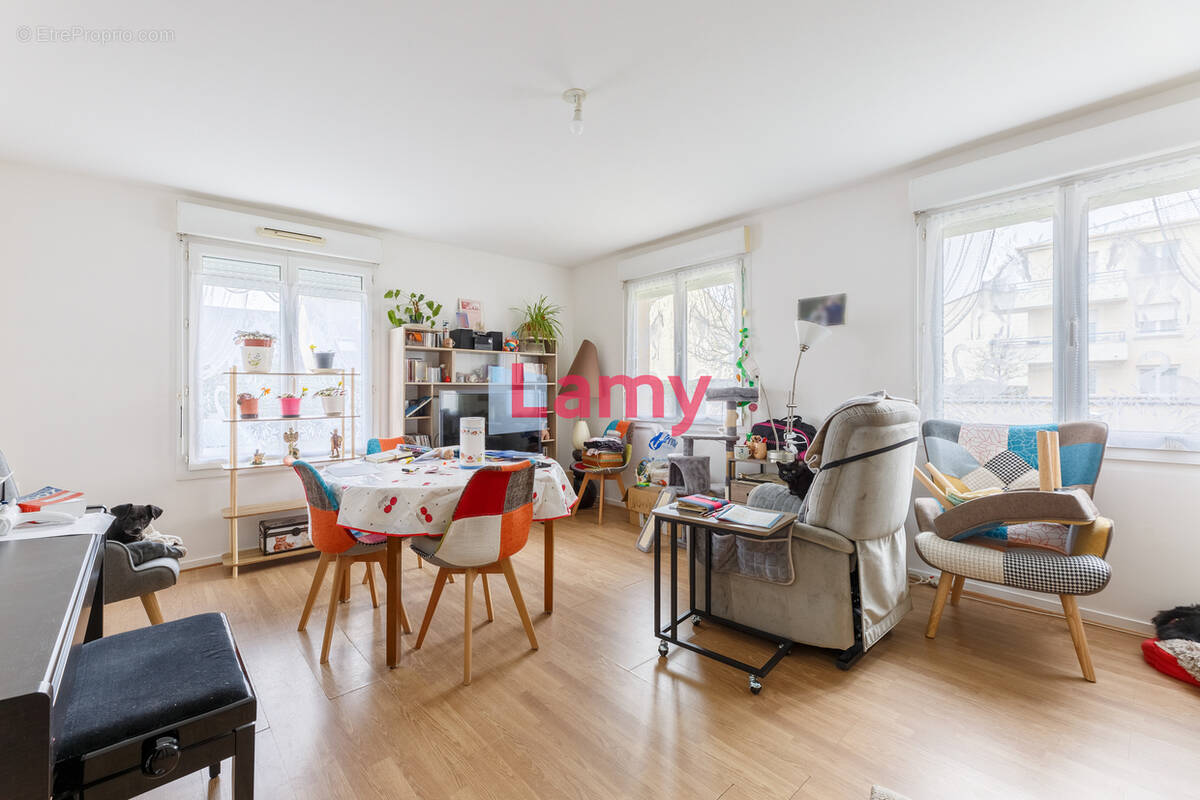 Appartement à CLEON