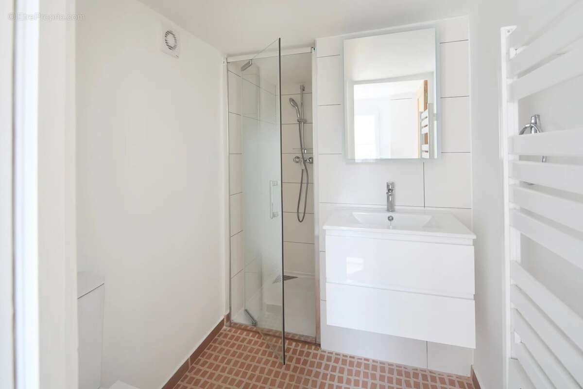 Appartement à PARIS-7E
