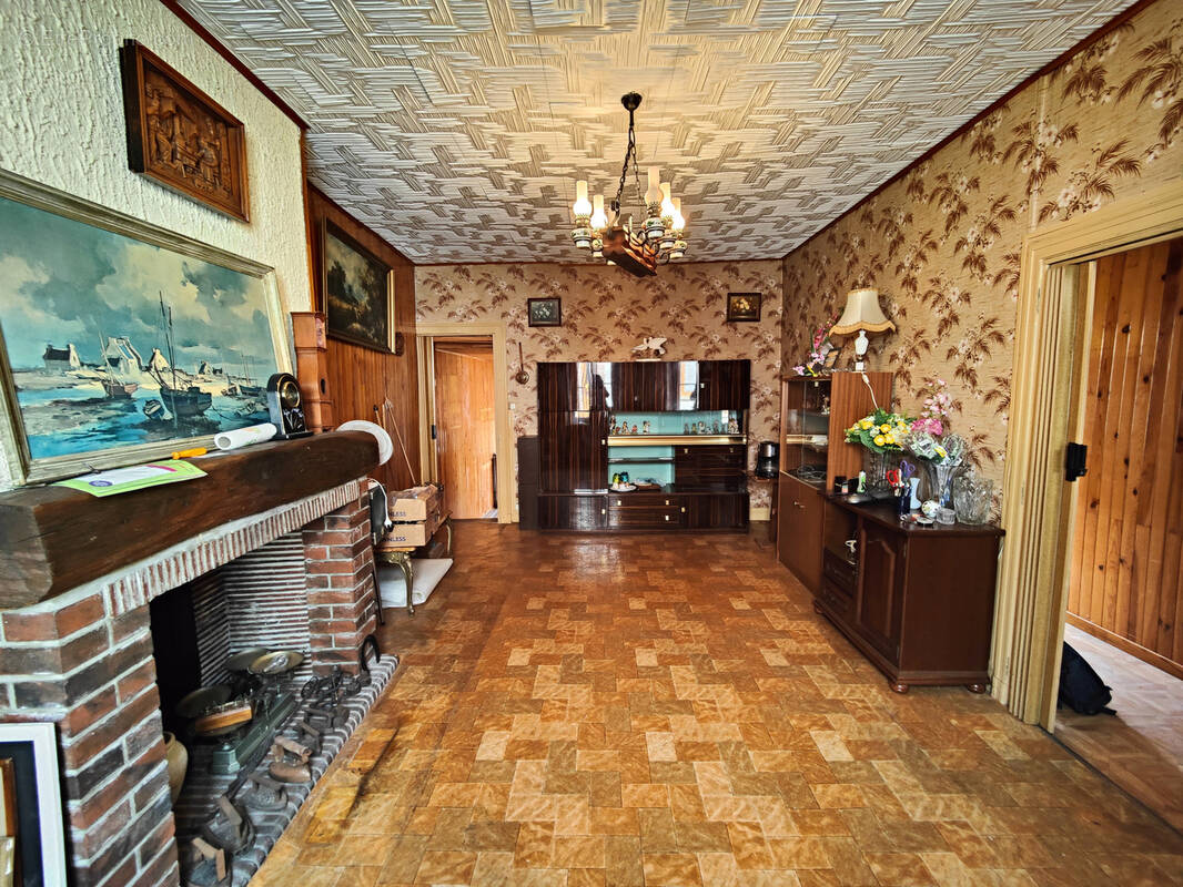 Maison à BRIENON-SUR-ARMANCON