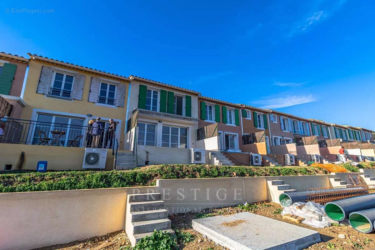 Maison à LA GARDE-FREINET