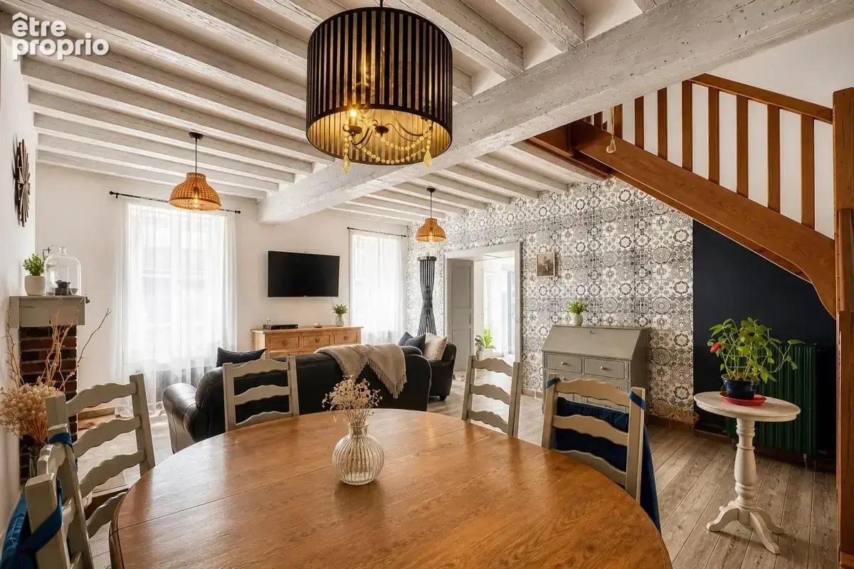 Maison de 7 pièces de 175 m² à Fontaine-la-Gaillarde - photo 3