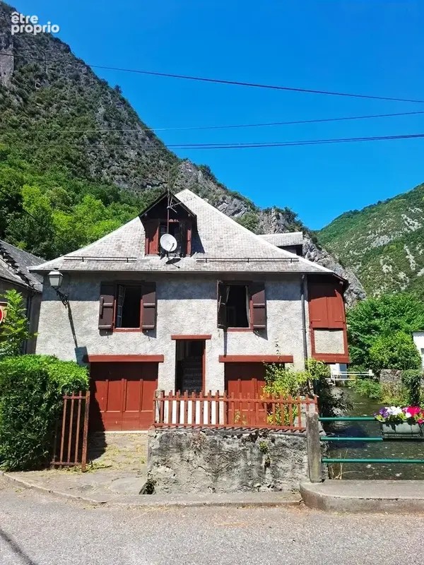 Maison à SAINT-BEAT