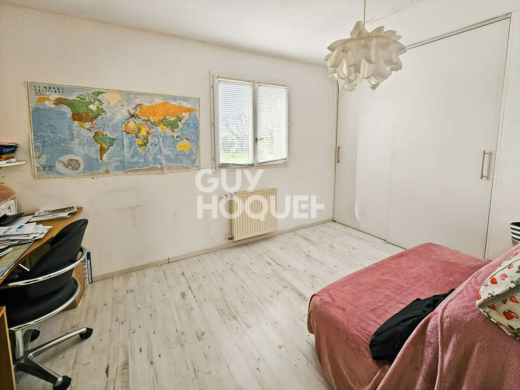 Maison à MARLES-EN-BRIE